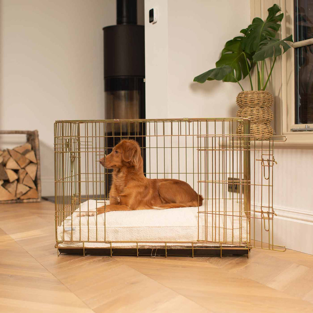 Coussin pour chien fait main en bouclé ivoire, lavable en machine, doublure résistante à l'eau