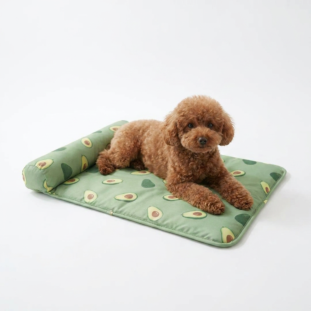 Flat Breathable Cooling Mat with dog
