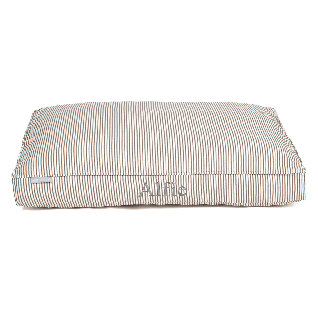 Coussin moelleux pour chien rayé Regency, lavable en machine, housse amovible